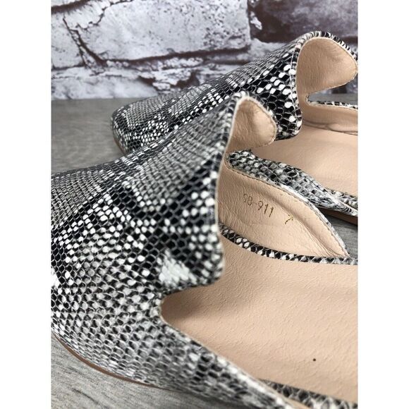 Maypie Ivory Black Snake Skin Print Pointed Toe Flats Mules Women Sz 7M US/38EU - Picture 8 of 16